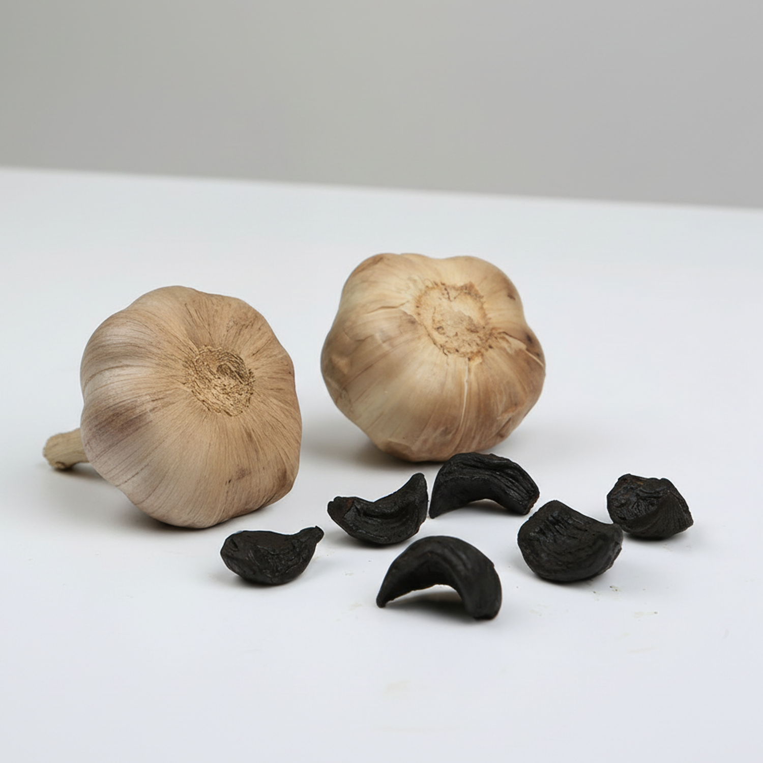 Soyulmuş Diş Siyah Sarımsak / 100g